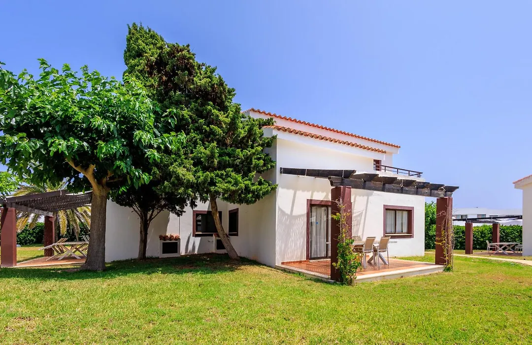 Nuramar Aparthotel-1